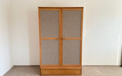 Grüne Erde Hiraki Kleiderschrank EW