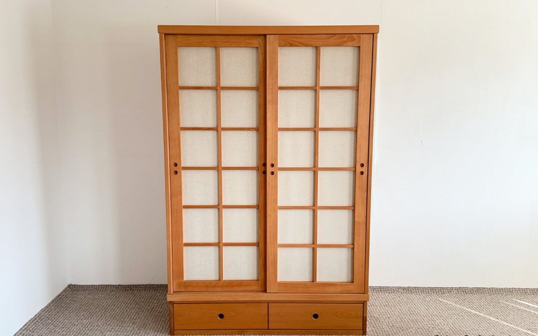 Grüne Erde Baumkrone Kleiderschrank 2SB