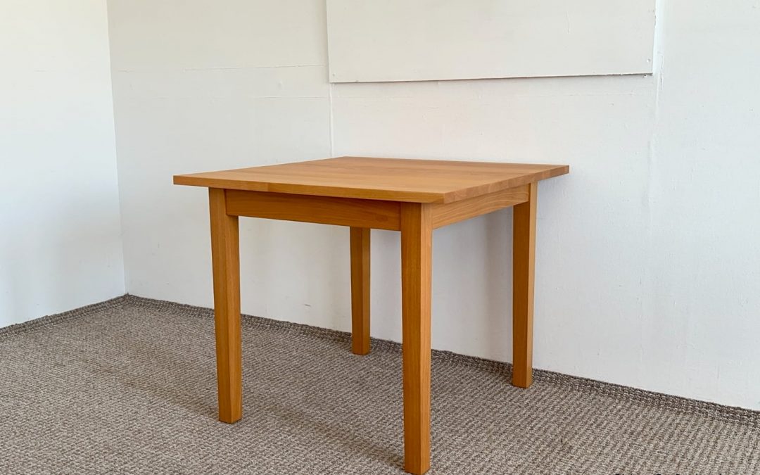 Grüne Erde Abano Esstisch 90×90