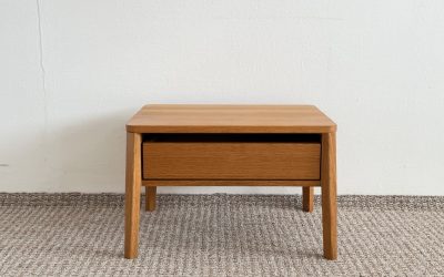 Grüne Erde Arne Nachttisch Eiche