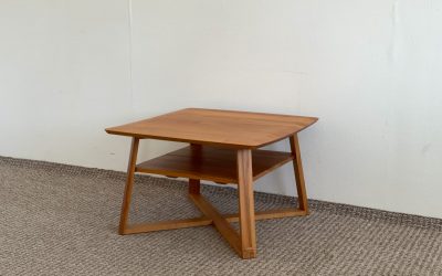 Grüne Erde Timo Sofatisch Q65KB